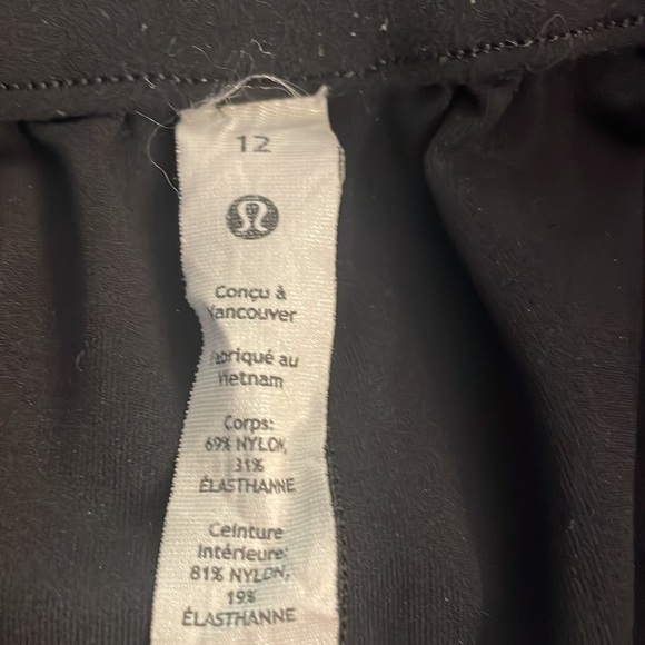 Lululemon black womens joggers sz12 - Picture 3 of 4